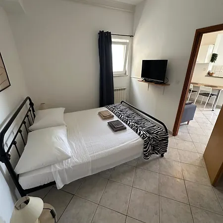 Apartament Piranesi With A Parking Space Pula