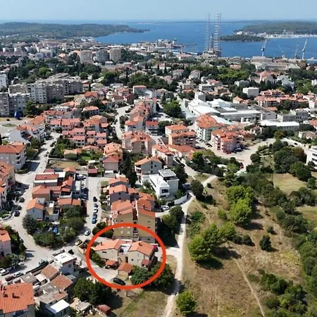 Апартаменти Piranesi With A Parking Space