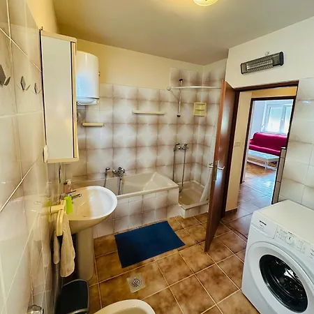 Piranesi With A Parking Space Appartement